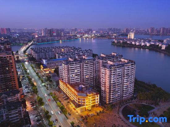 Vienna International Hotel (Ezhou High-speed railway Station Civic Center store)