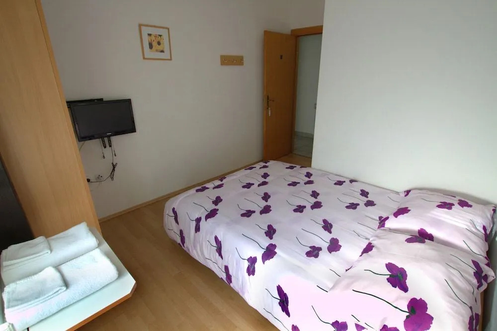 Guest House Ivac Inn Zagreb Airport