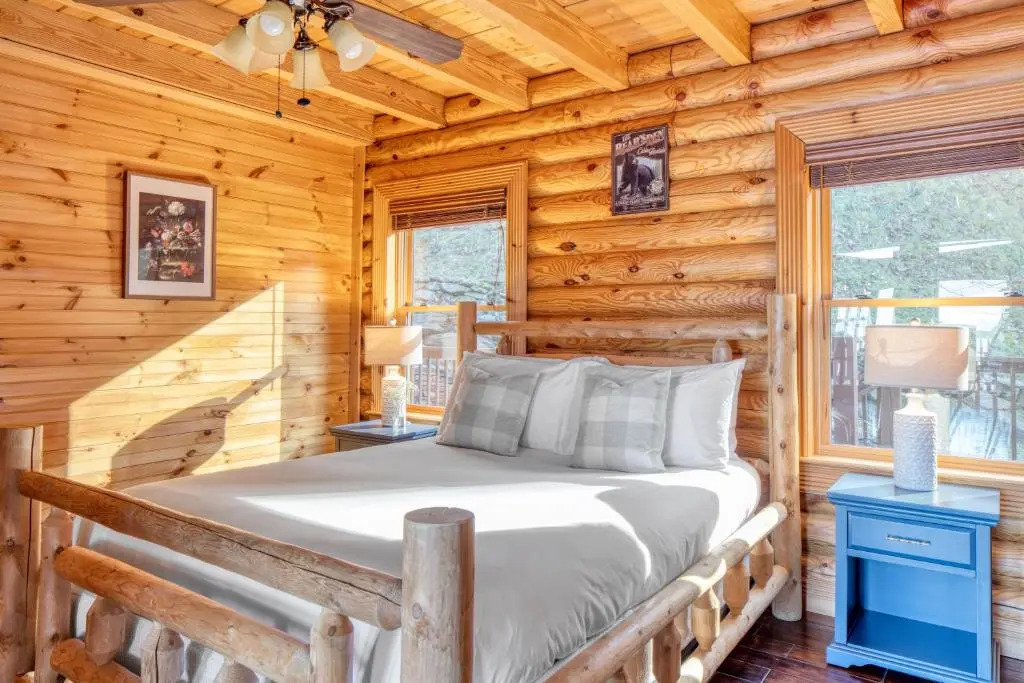 Mountain View Lodge by AvantStay