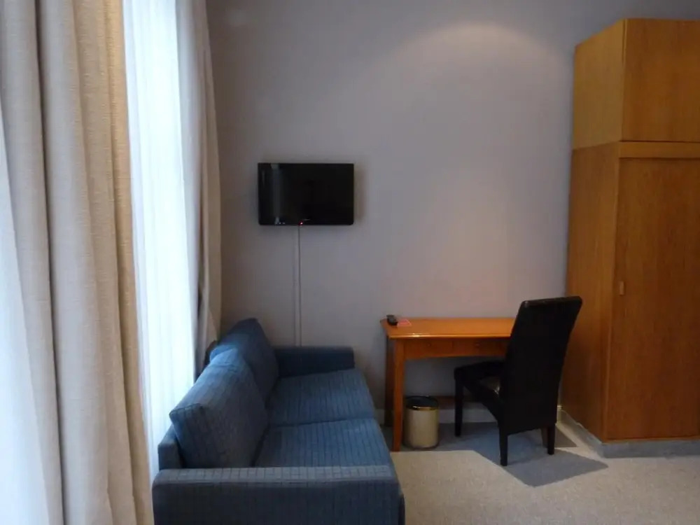 Hotel 66