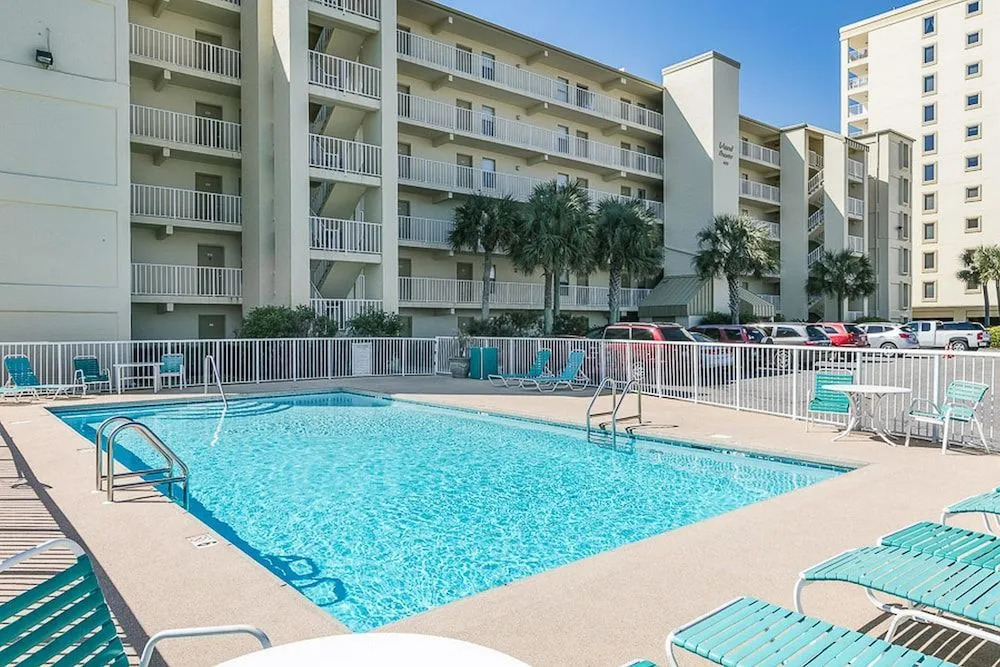 Island Shores #352