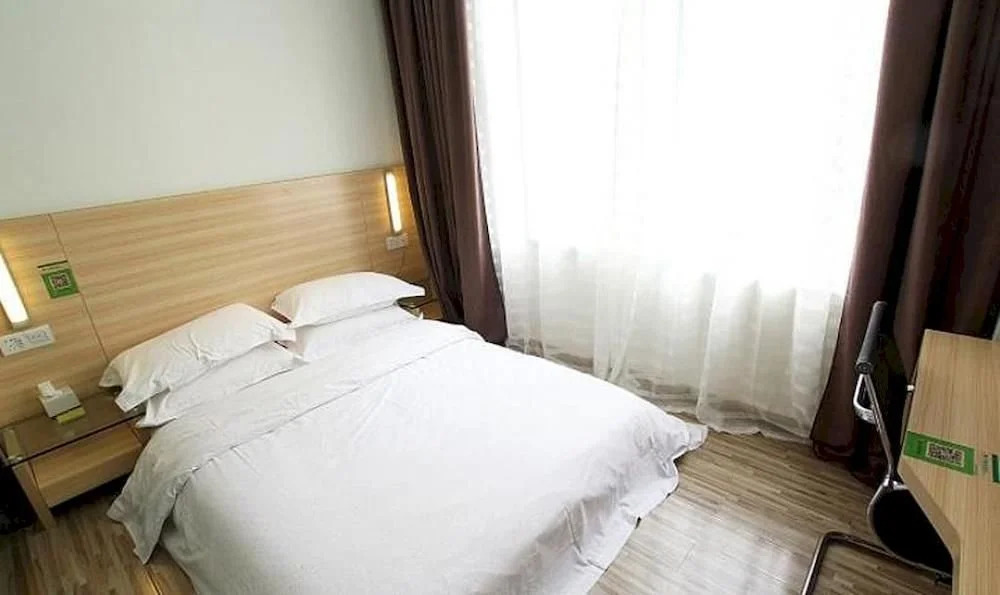 Guilin Lemon Bay Inn