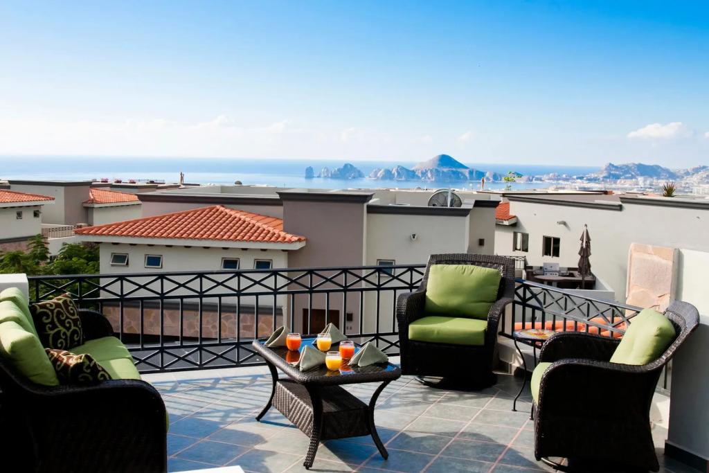 Ventanas Hotel & Residences