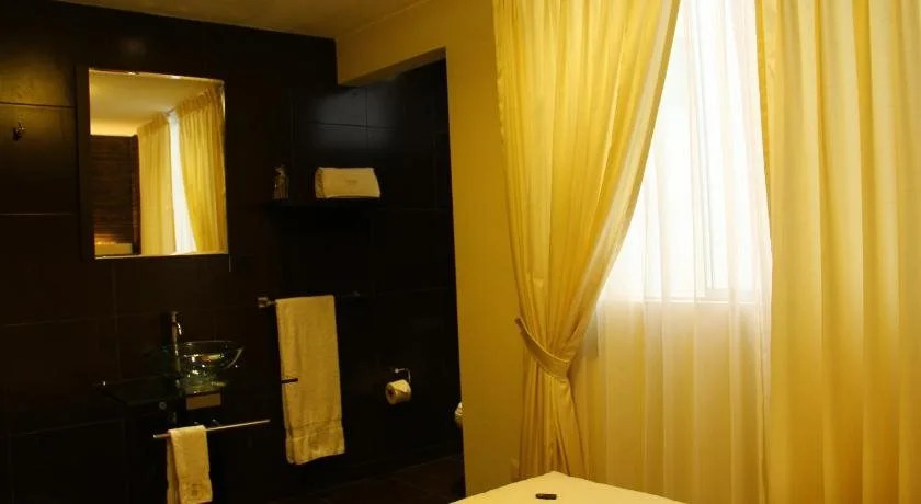 hotel taymi