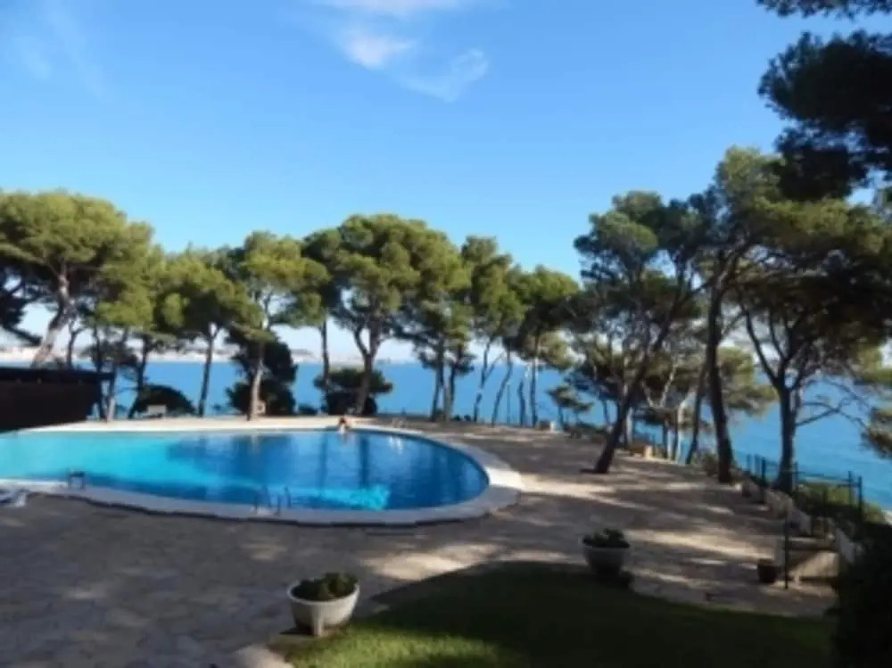 Eden Mar II