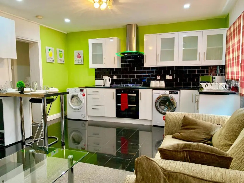 London Luxury 2Bed, Reception, Garden, Apartment