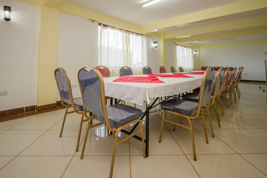Westwind Hotel Meru