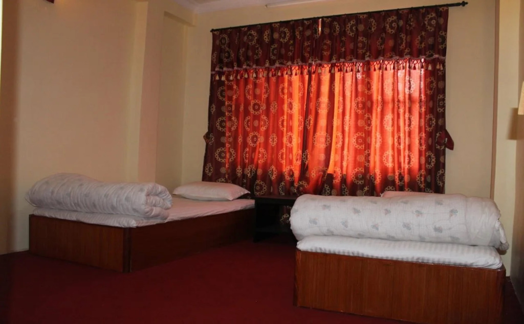 Pradhan House - Home Stay with Garden
