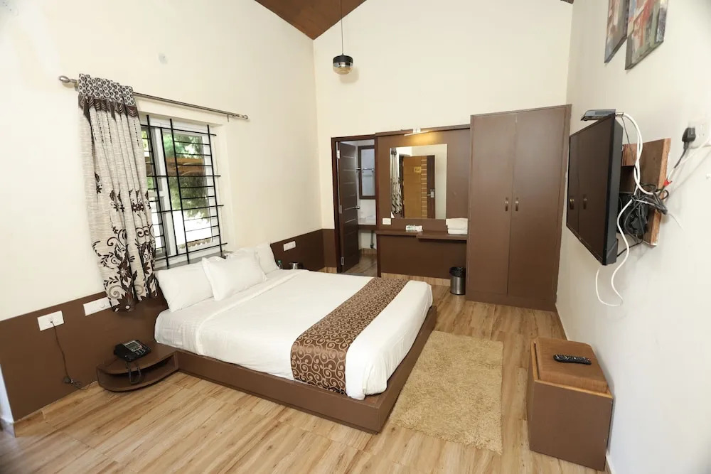 Yercaud Yellow Lake Resorrt and spa