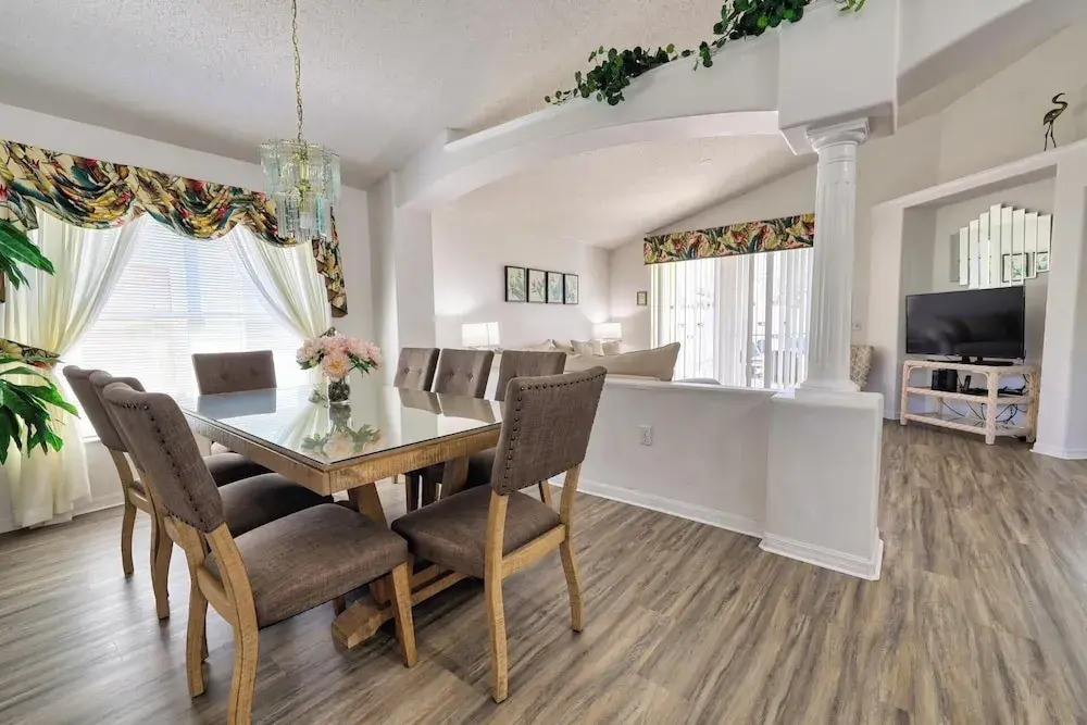 Sandra's Eagle Pointe Vacation Home