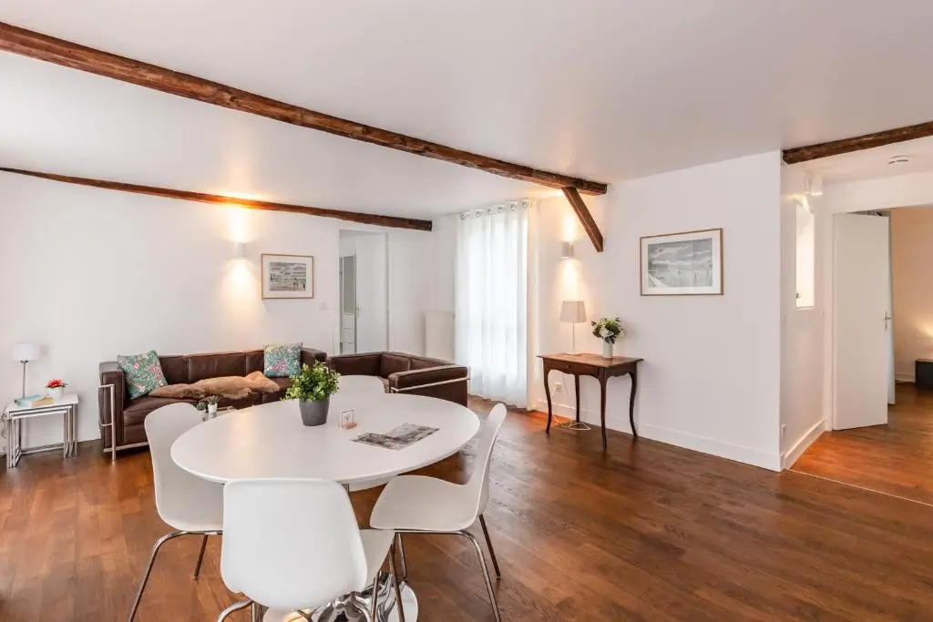 Hypolite 3 New- Nice flat for 4 - 80 meters from the Port of Honfleur
