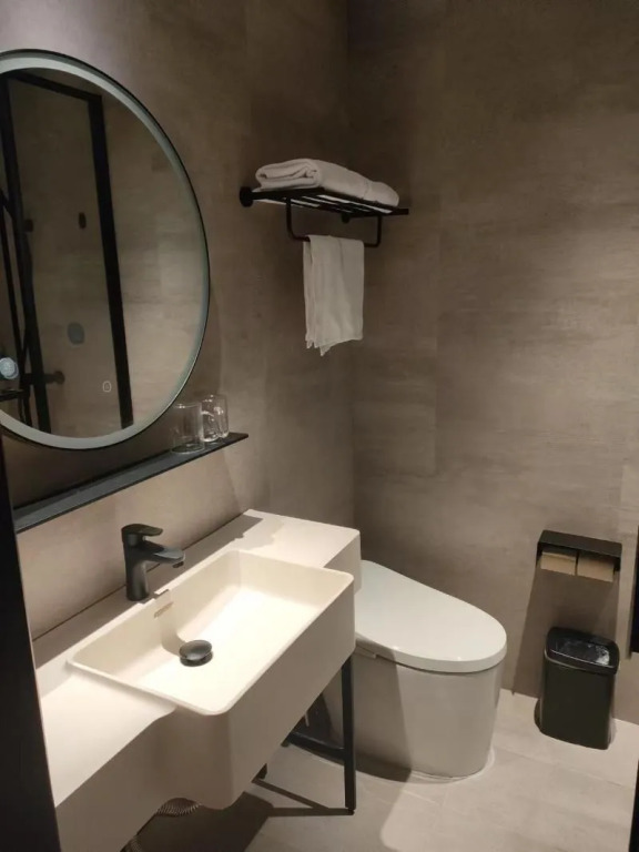 Hanting Hotel (Beijing Shijingshan Wanda Luda Stre