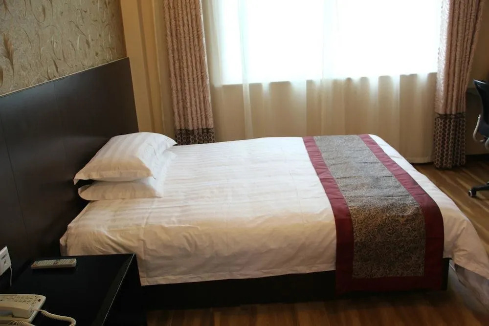 Super 8 Hotel