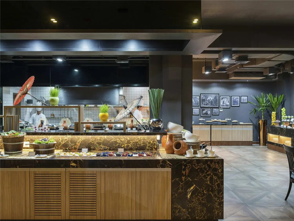 Mercure Yangon Kaba Aye