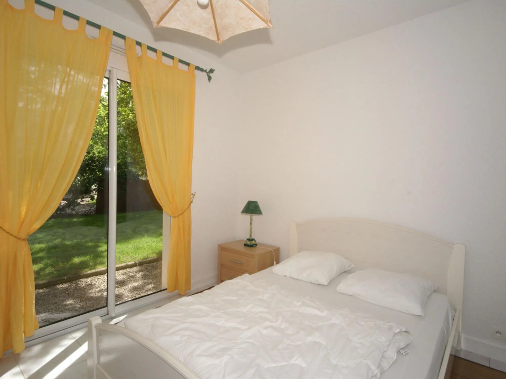 Comfortable holiday home in Brittany near the sea