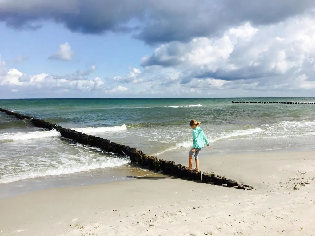 Maisonette-Fewo unter Reet, 50m zum Meer, Strandidyll Zingst