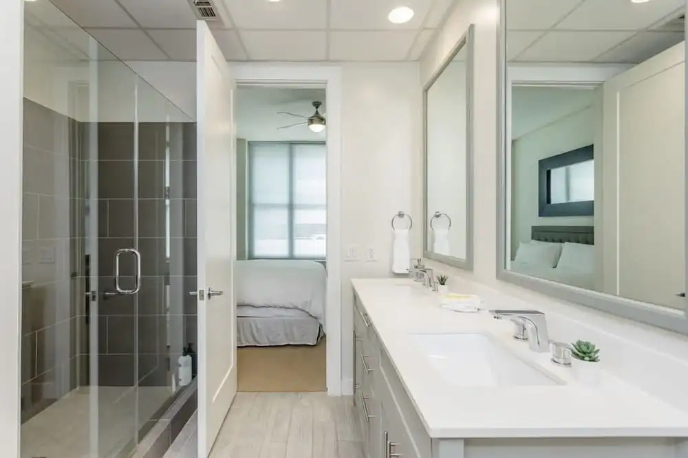 Constellations Elegant 1 BR in Downtown Houston