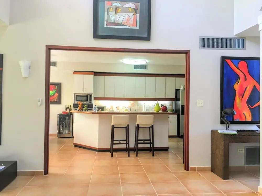 Villa Iris 2 Story Ocean View Villa w Pool Access & Generator