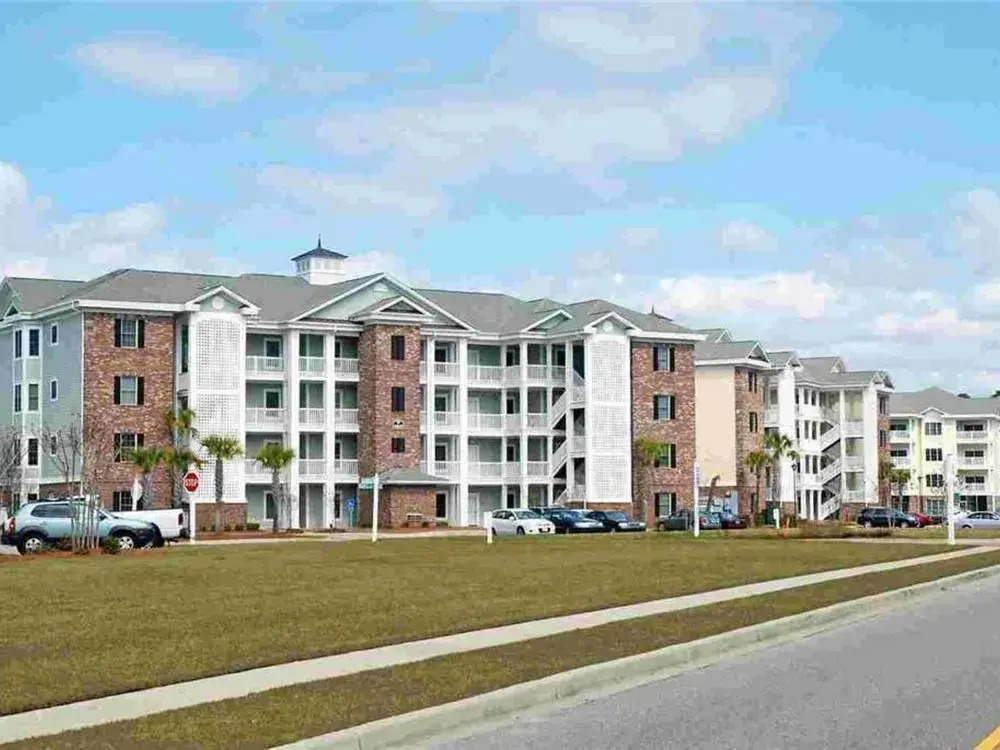 Magnolia Pointe 304 4869 2 Br Condo by RedAwning