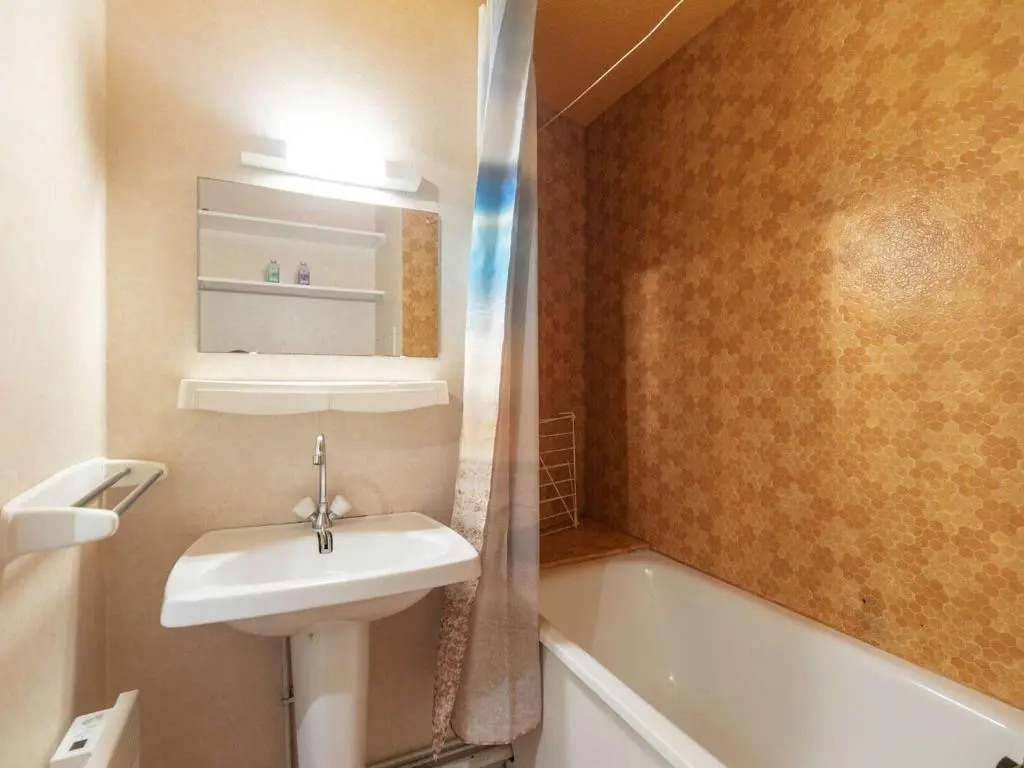 Appartement Cauterets, 1 pièce, 4 personnes - FR-1-401-23