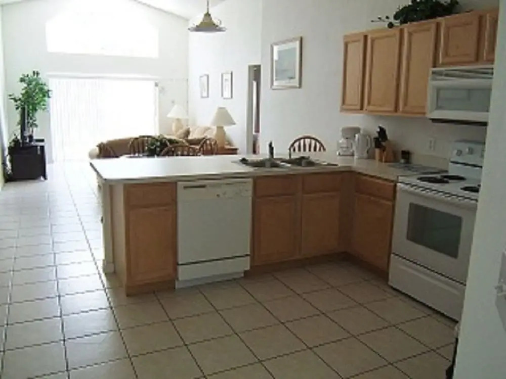 Kissimmee-Davenport Pool Homes by Hayes