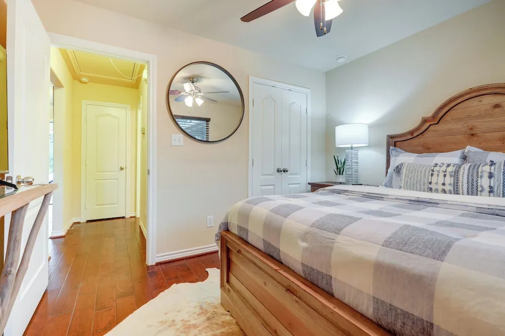 New Braunfels Home w/ Pool 2 Mi to Guadalupe River