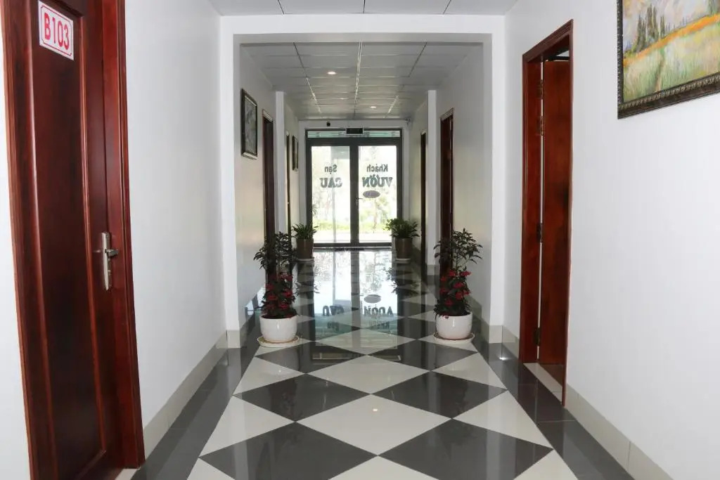 Vuon Cau Hotel