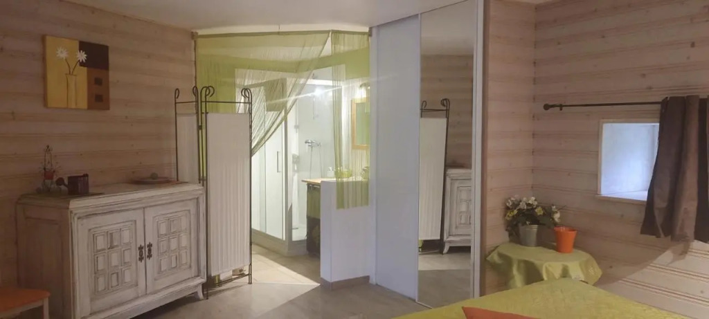Gîte cosy, sur jardin, terrasse privée, parking au calme en rdc