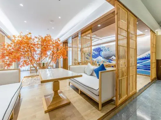 Taizhou Zimo Boutique Homestay (Fengcheng River Old Street)