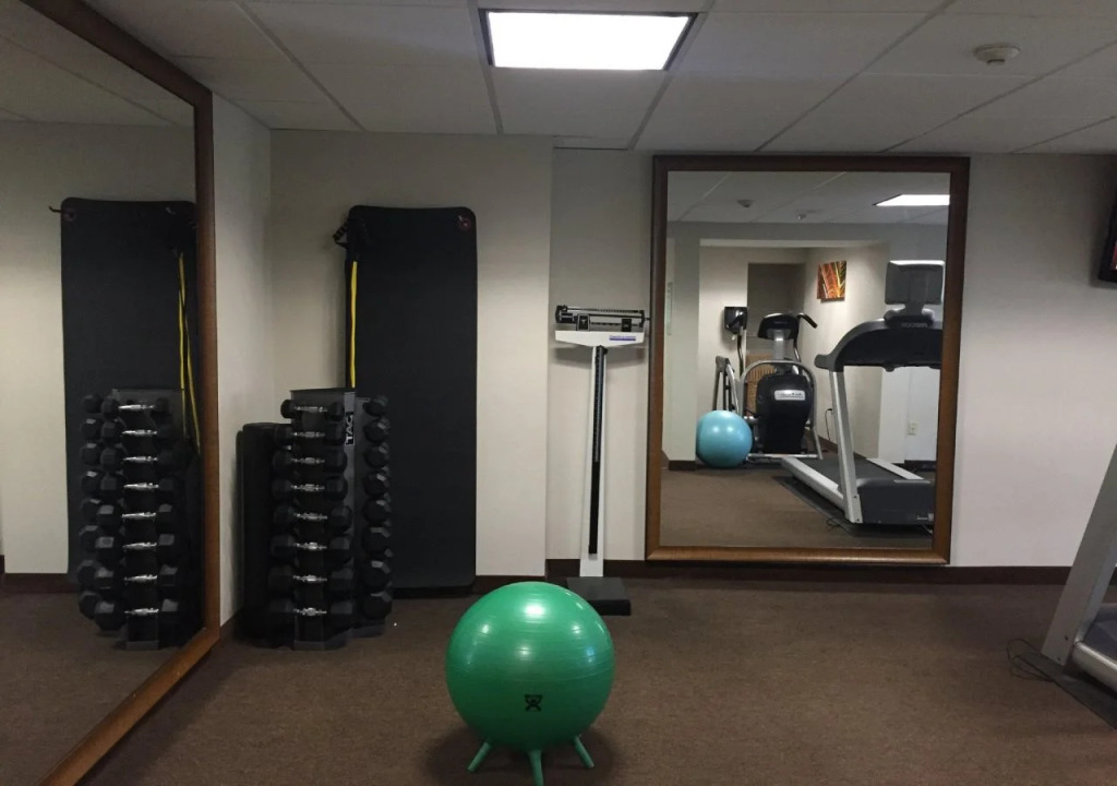 Comfort Inn & Suites Danbury-Bethel