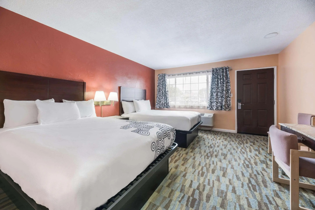 Rodeway Inn Modesto near Downtown