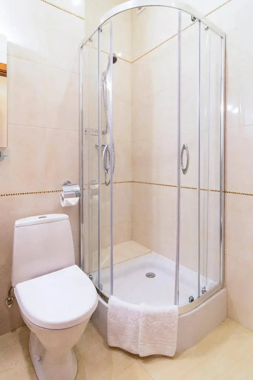 Отель Украина