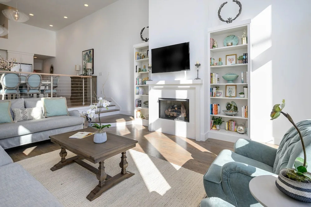 New Listing! Ultra-posh West End Townhome 4 Bedroom Townhouse
