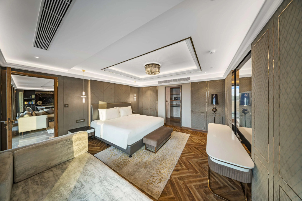 Radisson Blu Hotel Chennai City Centre