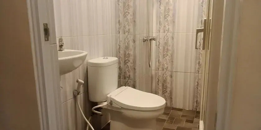 Hotel Cosmos Cuisine Guest House
