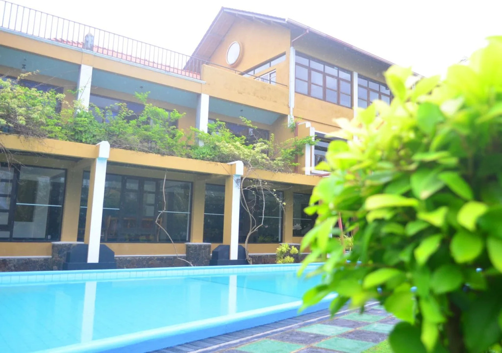 Ocean Dreams Hotel