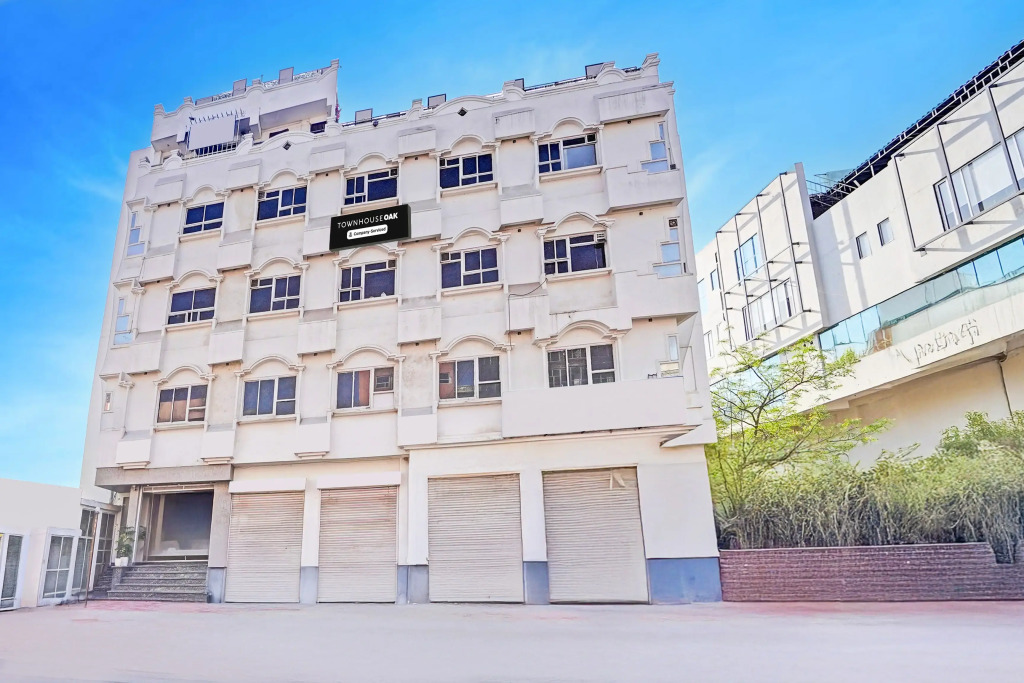 Townhouse Oak Nirman Nagar Mansarovar Formerly The Tulip Regency