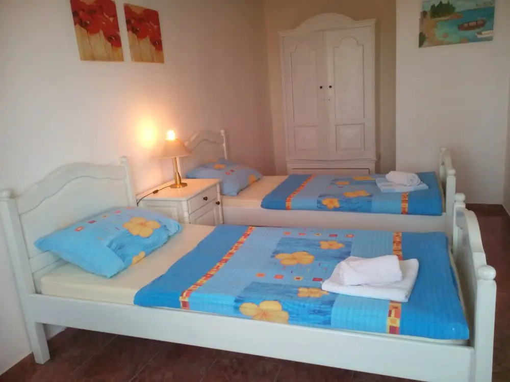 Hot beat of sea in area apartments - Adults Only