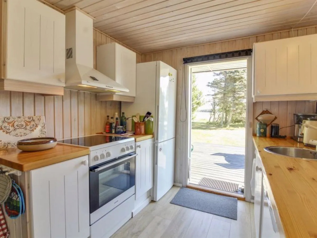 "Hunno" - 900m from the sea in NW Jutland