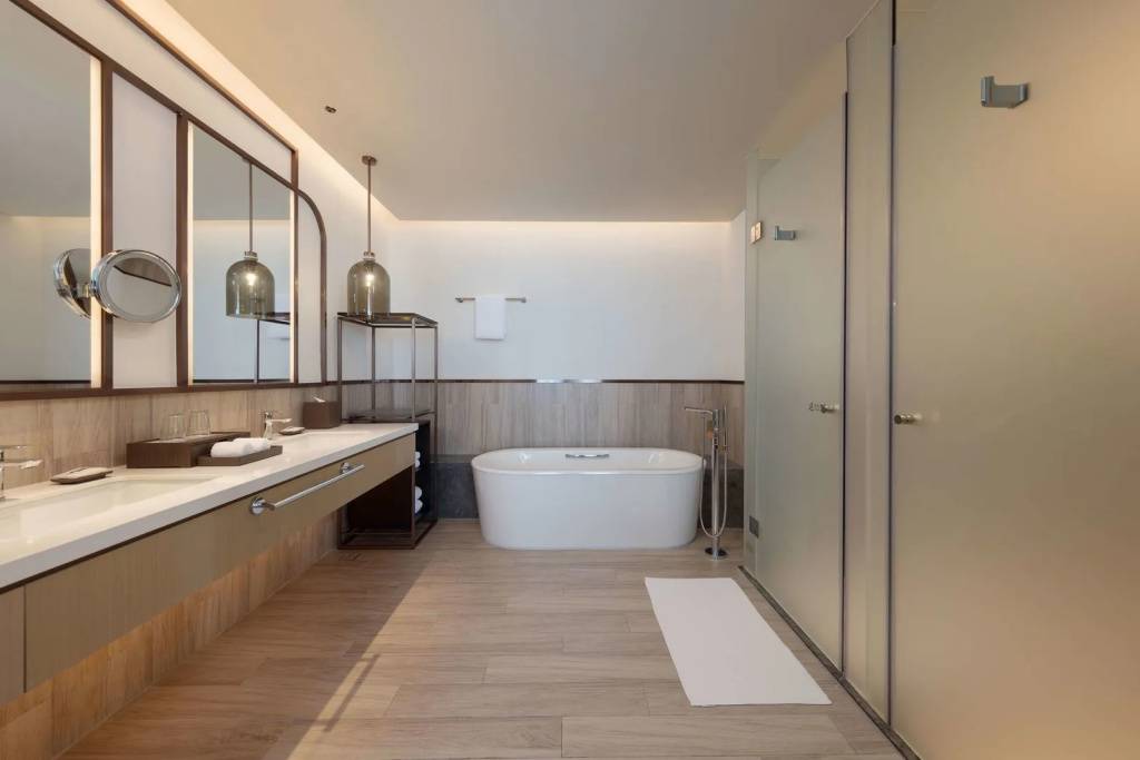 Hyatt Regency Sanya Tianli Bay