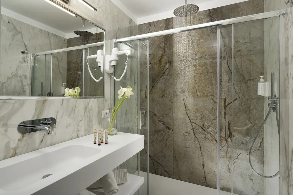 Dimora ai Fori - Guest House