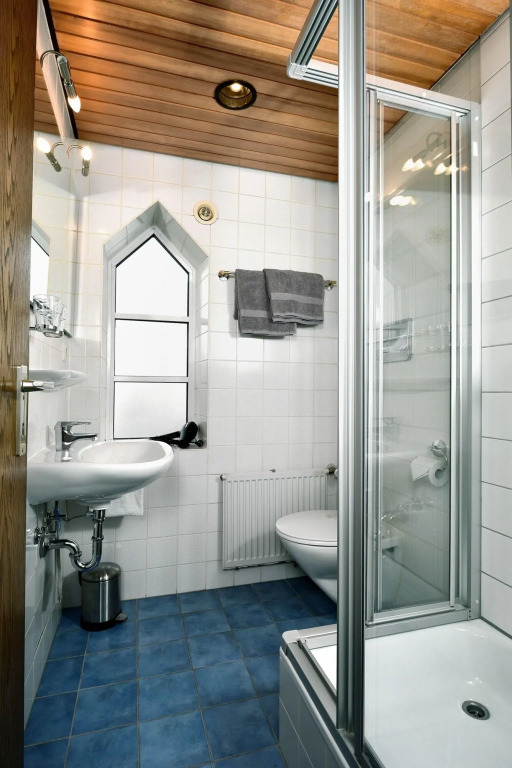 Hotel Bitzer Backnang Zentrum 24h Check In Frühstück zubuchbar gratis Parkplätze