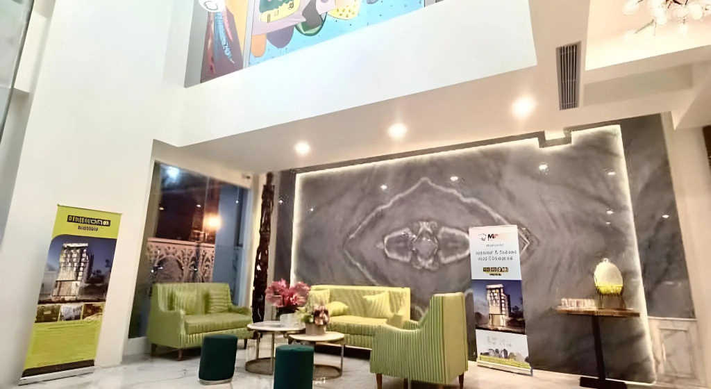 MaxOneHotels.com at Jayapura