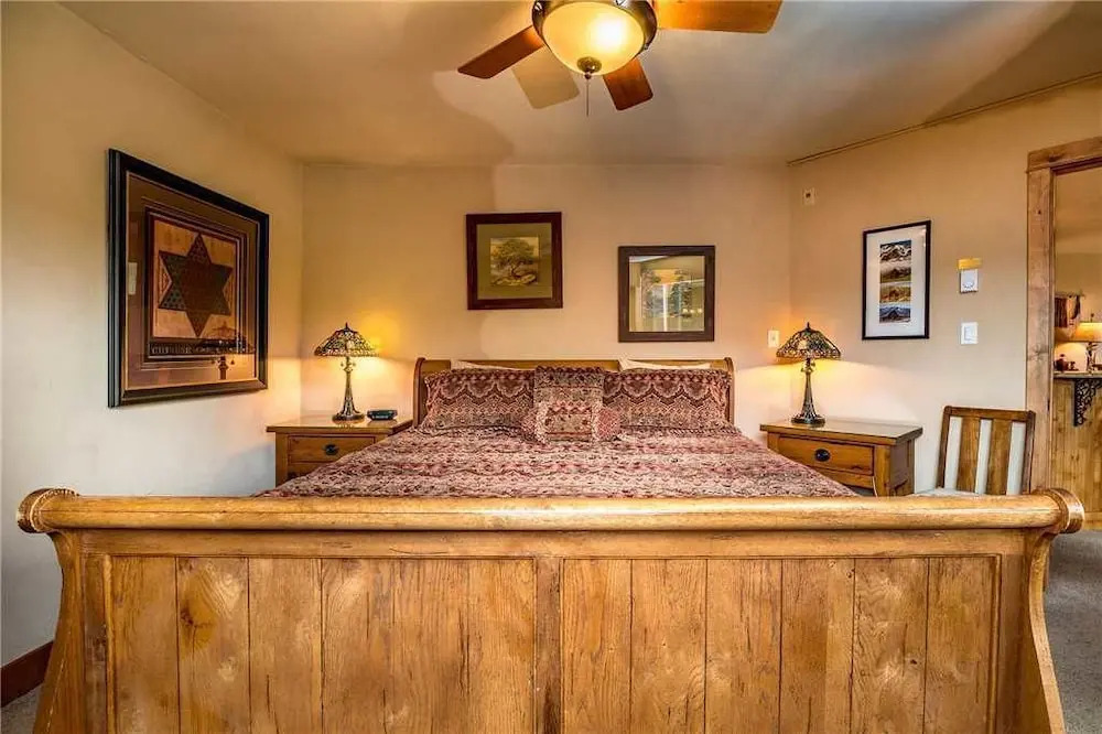 Lodge B 310