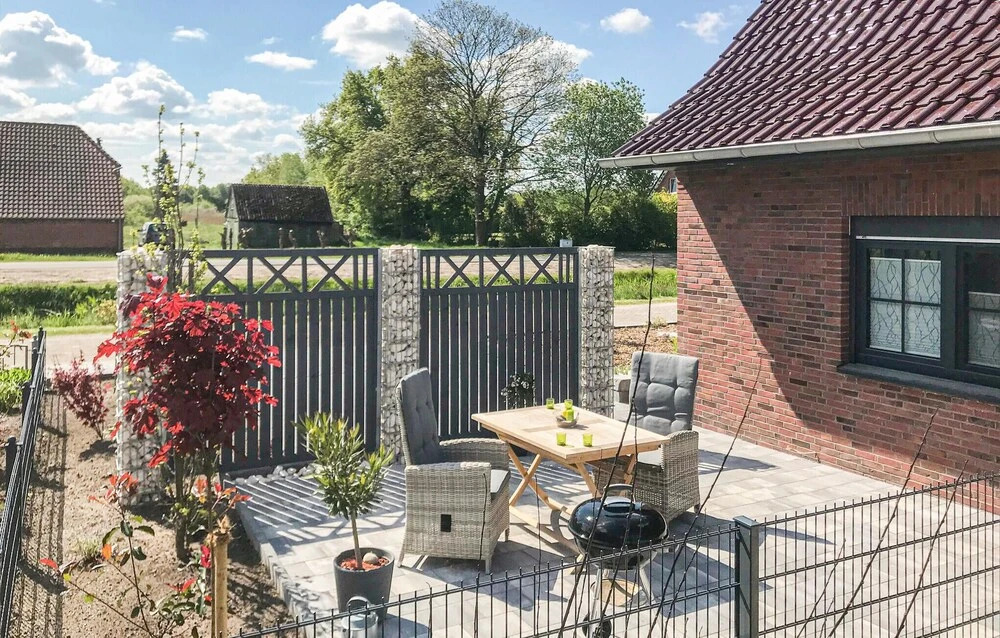 Awesome Apartment in Wiesmoor With 1 Bedrooms and Wifi