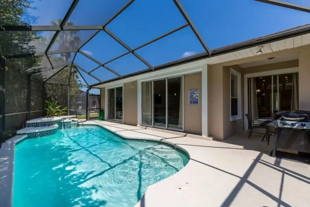 Sunset Lakes 2904