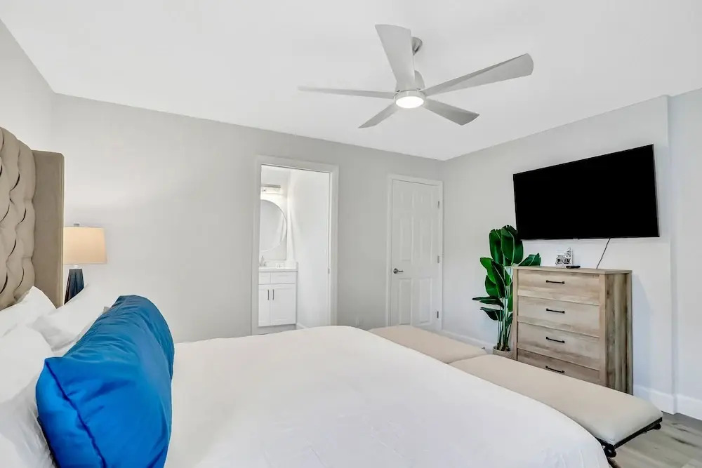 Twin Villas With Private Pools, Furnished Lanais, & All-new Interiors