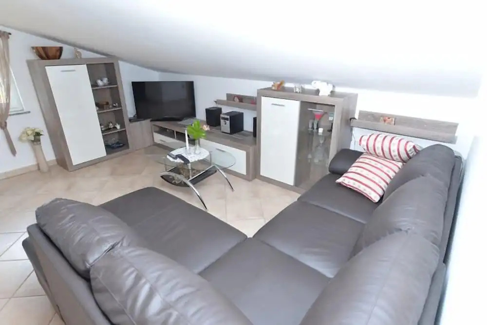 Apartment 696