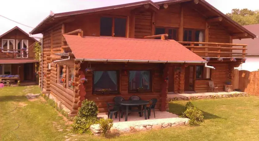 Casa Muntelui - Sambata