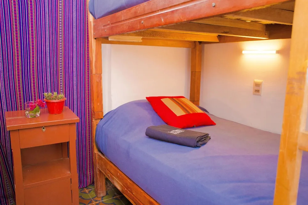 Casa Blanca Hostel